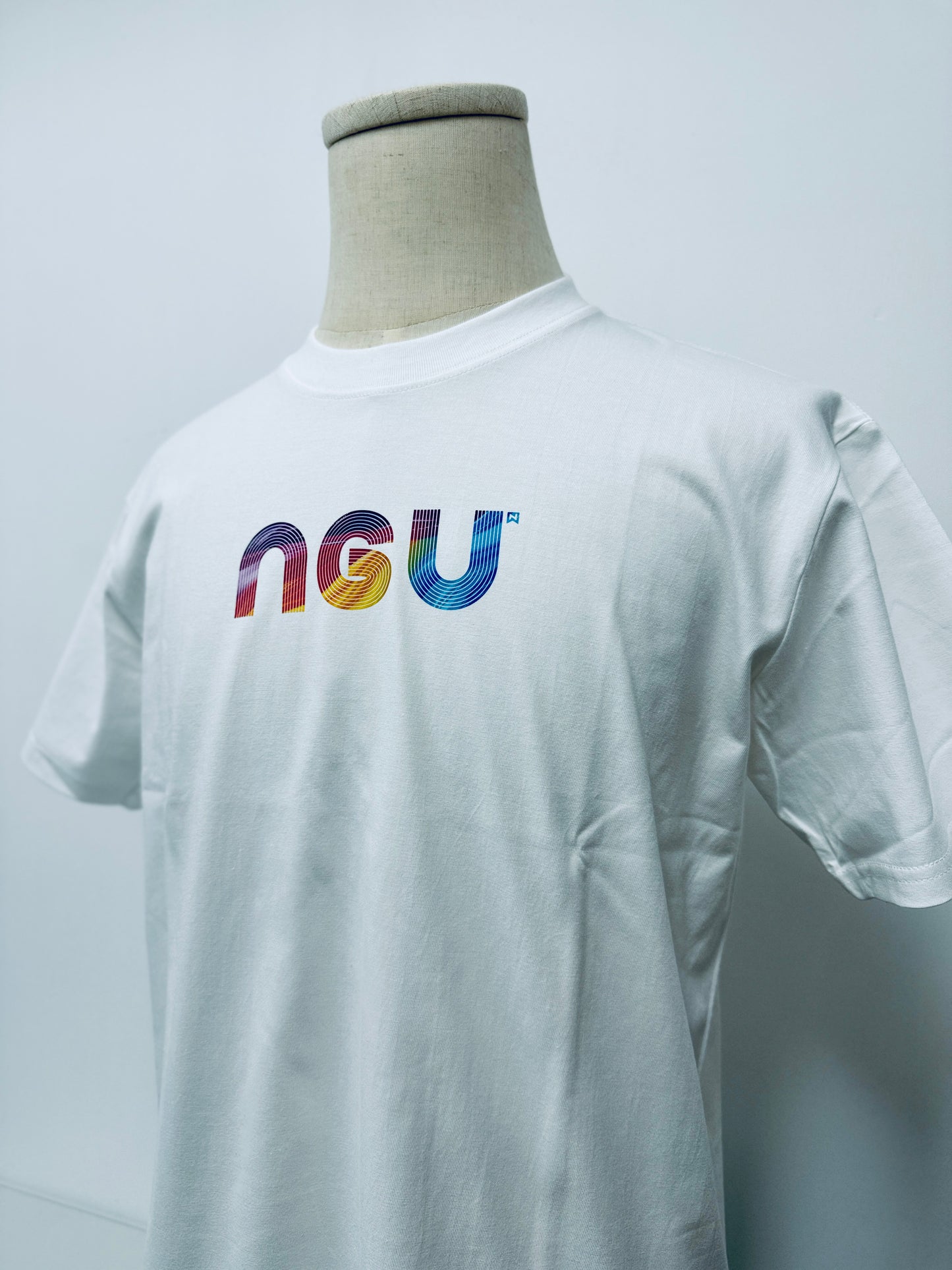 NGU跑道  T-Shirt（啟德展館均有發售）